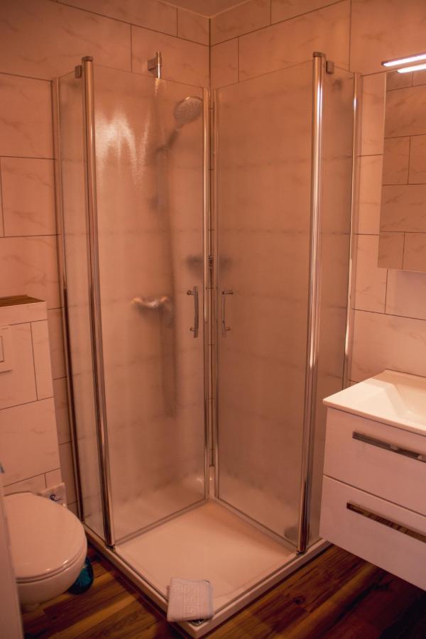 Hotel Garni Regina ゲスヴァインシュタイン エクステリア 写真